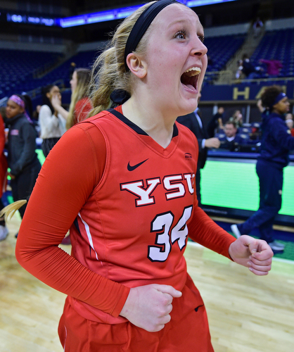 PITTSBURGH, PENNSYLVANIA - NOVEMBER 13, 2018: Youngstown State's McKenah Peters celebrates on the court after defeating Pittsburgh 64-55, uesday night at the Petersen Events Center. Youngstown State won 64-55. DAVID DERMER | THE VINDICATOR