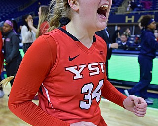 PITTSBURGH, PENNSYLVANIA - NOVEMBER 13, 2018: Youngstown State's McKenah Peters celebrates on the court after defeating Pittsburgh 64-55, uesday night at the Petersen Events Center. Youngstown State won 64-55. DAVID DERMER | THE VINDICATOR
