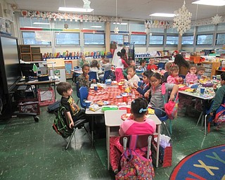 Neighbors | Jessica Harker.Classrooms at Robinwood Elementary School in Boardman celebrated the begining of break with a holiday party organized by PTA members.