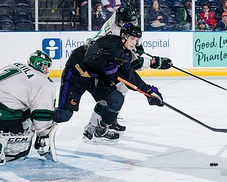 Phantoms v. RoughRiders