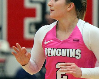 William D. Lewis The Vindicator YSU'sAlison Smolinski(2) during 2-2-19 action at YSU.
