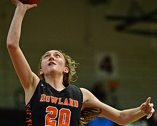 BOARDMAN, OHIO - FEBRUARY 4, 2019: Howland's Alex Ochman goes to the basket during the second half of their game, Monday night at Boardman High School. DAVID DERMER | THE VINDICATOR