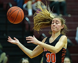 BOARDMAN, OHIO - FEBRUARY 4, 2019: Howland's Jenna Craig loses control of the pass during the second half of their game, Monday night at Boardman High School. DAVID DERMER | THE VINDICATOR