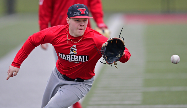 YOUNGSTOWN, OHIO - FEBRUARY 5, 2019: Youngstown State's Blaze Glenn fields the ball during practice, Tuesday afternoon at the Stambaugh Stadium. DAVID DERMER | THE VINDICATOR