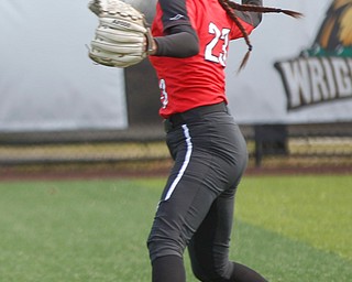 YSU's Lexi Zappitelli throws the ball in from right field during the first game of their double header against KSU at Covelli Sports Complex on Wednesday afternoon. EMILY MATTHEWS | THE VINDICATOR