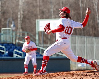 YSU's Brett Souder pitches during the first game of their double header against Oakland on Saturday at Eastwood Field. EMILY MATTHEWS | THE VINDICATOR