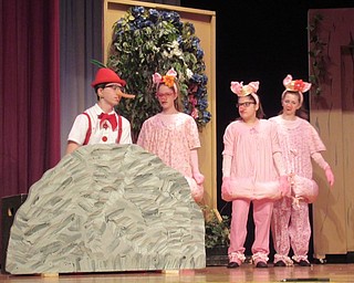 Neighbors | Jessica Harker .Students at Glenwood Junior High School performed Shrek the Musical opening March 26.