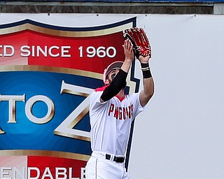  NILES, OHIO - April 6, 2019:  During the 1st inning, Youngstown State Penguins' Jeff Wehler (7) snags 1st out at Eastwood Field. Photo by MICHAEL G. TAYLOR | THE VINDICATOR