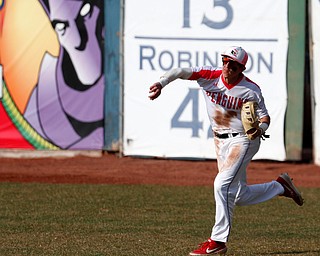  NILES, OHIO - April 6, 2019:  During the 9th inning, Youngstown State Penguins' rf  Web Charles (15) fires the ball into 2nd base at Eastwood Field. Photo by MICHAEL G. TAYLOR | THE VINDICATOR