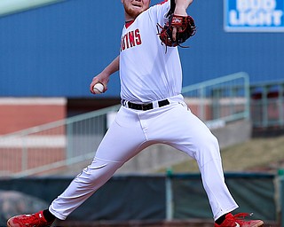  NILES, OHIO - April 6, 2019:  During the 3rd inning, Youngstown State Penguins' Travis Perry (33) fires a pitch homeward Eastwood Field. Photo by MICHAEL G. TAYLOR | THE VINDICATOR