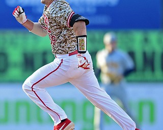 NILES, OHIO - APRIL 10, 2019: Youngstown State's Dylan Swarmer runs to third base for a triple in the sixth inning of Wednesday nights game against Toledo at Eastwood Field. Youngstown State won 5-3. DAVID DERMER | THE VINDICATOR