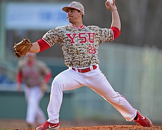 NILES, OHIO - APRIL 10, 2019: Youngstown State relief pitcher Zach Lopatka delivers in the seventh inning of Wednesday nights game against Toledo at Eastwood Field. Youngstown State won 5-3. DAVID DERMER | THE VINDICATOR