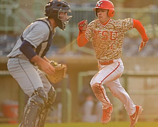 NILES, OHIO - APRIL 10, 2019: Youngstown State's Lucas Nasonti scores a run on a RBI-single by Phillip Glasser in the seventh inning of Wednesday nights game against Toledo at Eastwood Field. Youngstown State won 5-3. DAVID DERMER | THE VINDICATOR