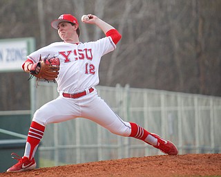 YSU's Marco DeFalco pitches during their second game against NKU on Thursday. EMILY MATTHEWS | THE VINDICATOR