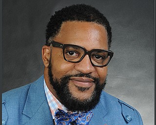 The Youngstown City School District's Academic Distress Commission today selected Justin Jennings of Michigan as the district's new chief executive officer. He will replace outgoing CEO Krish Mohip.