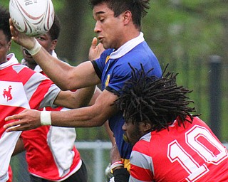 William D. Leiwws The Vindictor East's Timmy Bowser(9) i stopped by Chaney's Elijah Smith (10).