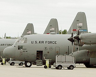 The Youngstown Air Reserve Station could receive four new planes under a bill approved by the House Appropriations Committee.