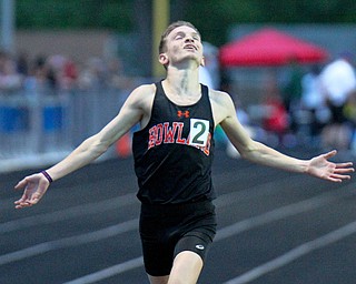 William D. Lewis The vindicator  Howland's Vincent MAuri reactw as finishes 3200 and earns a trip to state  5-24-19