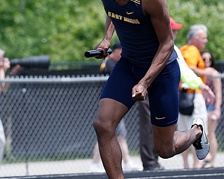 AUSTINTOWN, OHIO - May 24, 2019: Track & Field  D2 Region at Austintown-Fitch High School. .Boys 4x200m. Youngstown East's Tobias Hayes runs the 1st leg. East finished 3rd and to qualified for the state meet, Photo by MICHAEL G. TAYLOR | THE VINDICATOR