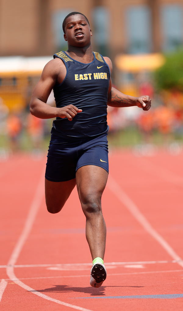 COLUMBUS, OHIO -June 1, 2019: OHSAA Track & Field Championships at Jesse Owens Stadium, Ohio State University. .D2 Boy's 100m. East's Giovanni Washington cross in 2nd place. Photo by MICHAEL G. TAYLOR | THE VINDICATOR