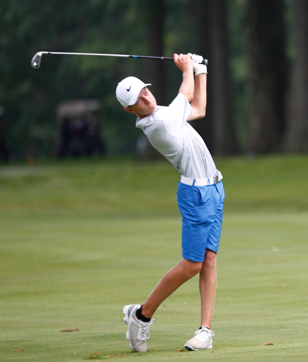 Brandon Gibson drives the ball in the U-17 Greatest Golfer Juniors finals at Squaw Creek Golf Course in Vienna on Friday. EMILY MATTHEWS | THE VINDICATOR