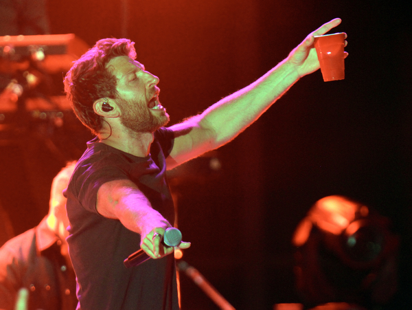 William D. Lewis the vindicator Brett Eldredge concert at Youngstown Amphitheater 8-2-19.