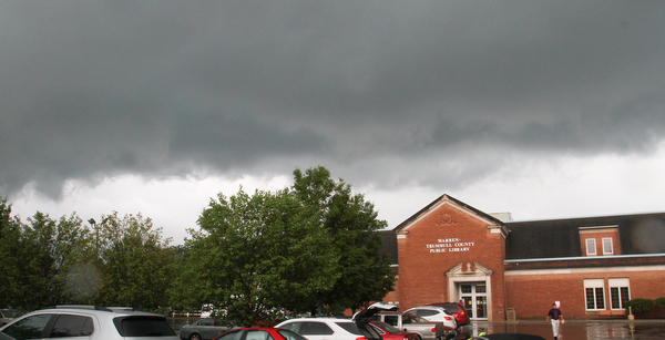 William D. Lewis the vindicator A strom cloud passes over the Warren Public Library on Mahoning on Mahoning Ave in Warren Tuesday 8-6-19 afternoon.