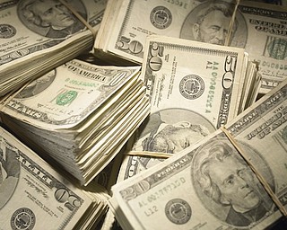 An economic alarm bell has sounded in the U.S., sending warning signs of a possible recession ahead. 
Yields on 2-year and 10-year Treasury notes inverted early Wednesday, a market phenomenon that shows investors want more in return for short-term government bonds than they are for long-term bonds. 
It’s the first time that has happened since the Great Recession and it can be an indication that investors have lost faith in the soundness of the U.S. economy. 