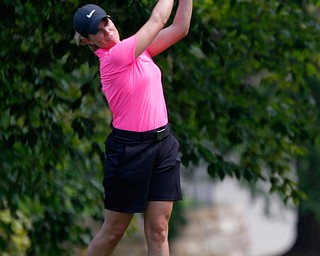 Katie Rogner drives the ball during the final day of the Greatest Golfer tournament at the Lake Club on Sunday. EMILY MATTHEWS | THE VINDICATOR