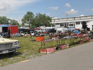 PANORAMA: Dave & Ed's Swap Meet
