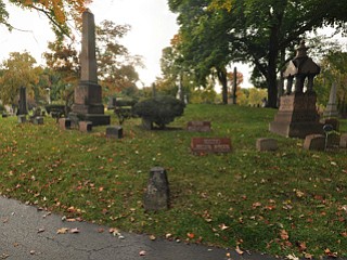 Oak Hill Cemetery
