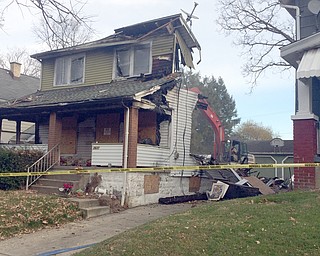 Demolition of Powers Way house