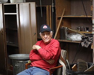 Gavozzi Upholstery  Closes 