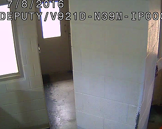 Inmate tries to hang Mahoning sheriff's deputy