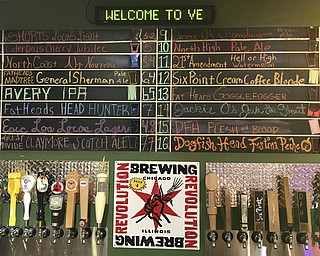 Flight Crew visits Vintage Estates