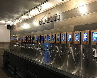 Flight Crew visits Whistle & Keg